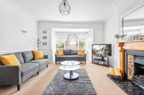 5 Bedroom Large Home for Contractors, Families and Groups